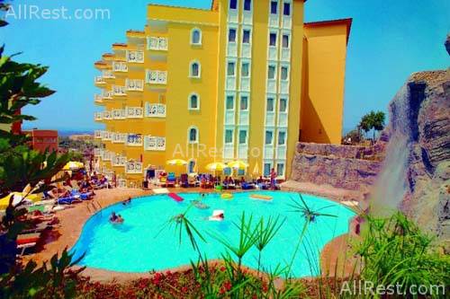 Orient Palace Hotel & Resort 12